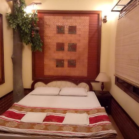 Bee Saigon Hotel Ciudad Ho Chi Minh  Exterior foto