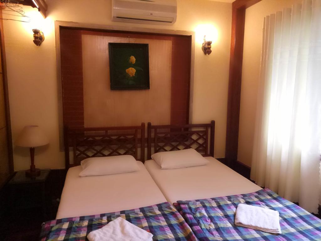 Bee Saigon Hotel Ciudad Ho Chi Minh  Exterior foto